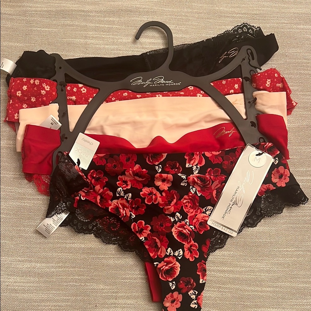 Floral Lace Women's Panty Set - Black, Red, Cream